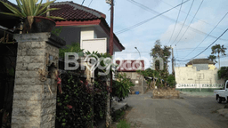 Rumah Asri di Mumbul, 2 KT, Akses Mudah Rumah Asri di Mumbul, 2 KT, Akses Mudah