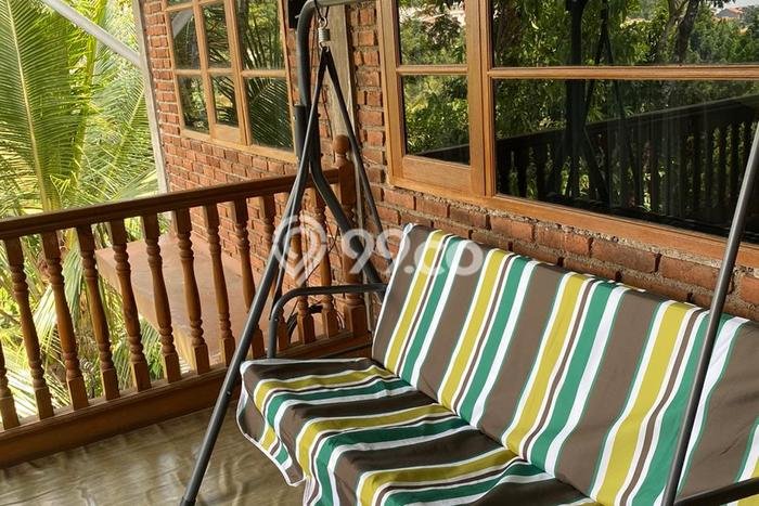 Rumah Modern Minimalis 5 Kamar Siap Huni di Cimenyan Rumah Modern Minimalis 5 Kamar Siap Huni di Cimenyan