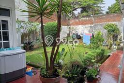 Rumah 7 KT 4 KM di Kawasan Sukasari, Bandung Rumah 7 KT 4 KM di Kawasan Sukasari, Bandung