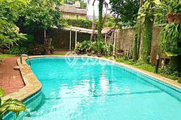 Rumah Elit LB 800m2 Siap Pakai Desain Elegan di Kemang, Jakarta Selatan Rumah Elit LB 800m2 Siap Pakai Desain Elegan di Kemang, Jakarta Selatan