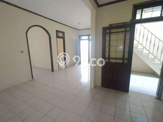 Rumah Modern Minimalis 5 Kamar Siap Huni di Karang Tengah Rumah Modern Minimalis 5 Kamar Siap Huni di Karang Tengah