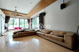 Rumah Elit LB 550m2 Siap Pakai Desain Elegan di Cipete, Jakarta Selatan Rumah Elit LB 550m2 Siap Pakai Desain Elegan di Cipete, Jakarta Selatan