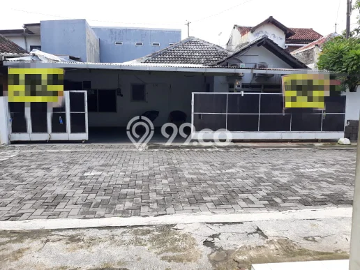 Disewakan Rumah Harga Terjangkau di Tanah Mas Semarang dengan 3 Kamar Tidur Disewakan Rumah Harga Terjangkau di Tanah Mas Semarang dengan 3 Kamar Tidur