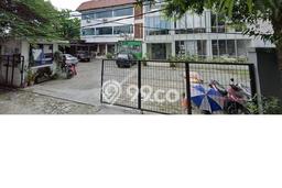 Rumah sewa siap pakai 3 Kamar Tidur di Bintaro, Jakarta Selatan Rumah sewa siap pakai 3 Kamar Tidur di Bintaro, Jakarta Selatan
