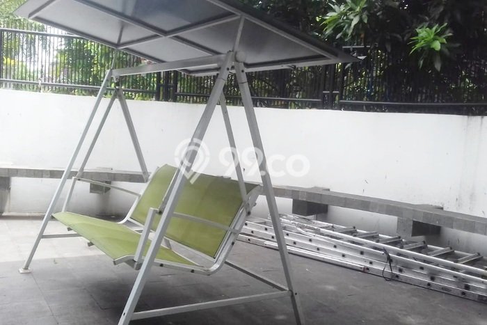 For Sale! Luxury House LT 388m2 Desain Modern di Puri Indah For Sale! Luxury House LT 388m2 Desain Modern di Puri Indah