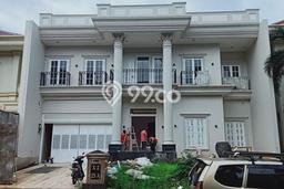 Dijual Rumah Mewah Elegan Dengan View Eksklusif di Pantai Indah Kapuk, Jakarta Utara Dijual Rumah Mewah Elegan Dengan View Eksklusif di Pantai Indah Kapuk, Jakarta Utara