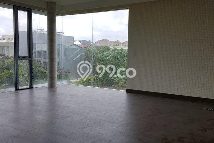 Hunian Elit LB 600m2 Siap Huni Desain Elegan di Pantai Indah Kapuk, Jakarta Utara Hunian Elit LB 600m2 Siap Huni Desain Elegan di Pantai Indah Kapuk, Jakarta Utara