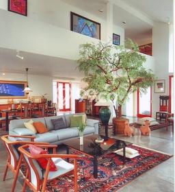 Jual Rumah Mewah Elegan Dengan View Eksklusif di Puri Indah, Jakarta Barat Jual Rumah Mewah Elegan Dengan View Eksklusif di Puri Indah, Jakarta Barat