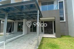 For Sale! Luxury House LT 160m2 Desain Elegan di Pantai Indah Kapuk For Sale! Luxury House LT 160m2 Desain Elegan di Pantai Indah Kapuk