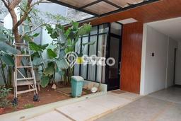 Rumah Eksklusif Dijual LT 154m2 di Cinere, Depok Rumah Eksklusif Dijual LT 154m2 di Cinere, Depok