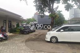 Rumah Idaman Modern! Rumah Mewah di Kemang, Jakarta Selatan, Luas 2107m² LB 500m² Rumah Idaman Modern! Rumah Mewah di Kemang, Jakarta Selatan, Luas 2107m² LB 500m²