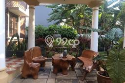 Jual Rumah Luas Elegan Dengan View Eksklusif di BSD, Tangerang Jual Rumah Luas Elegan Dengan View Eksklusif di BSD, Tangerang