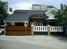 Jual Rumah Strategis Bagus Punya 3 KT di Colomadu Karanganyar SHM Jual Rumah Strategis Bagus Punya 3 KT di Colomadu Karanganyar SHM
