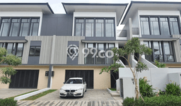 Ready to Use! Luxury House LT 220m2 Desain Modern di Gading Serpong Ready to Use! Luxury House LT 220m2 Desain Modern di Gading Serpong