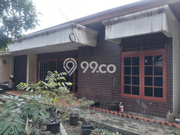 Rumah Mewah LB 250m2 Siap Huni Desain Elegan di Pondok Kelapa, Jakarta Timur Rumah Mewah LB 250m2 Siap Huni Desain Elegan di Pondok Kelapa, Jakarta Timur