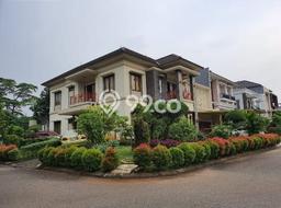 Ready to Use! Luxury House LT 548m2 Desain Modern di Alam Sutera Ready to Use! Luxury House LT 548m2 Desain Modern di Alam Sutera