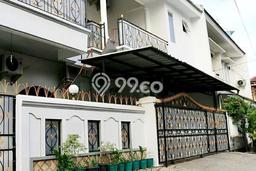 Rumah luas dan kekinian di Kemanggisan,Jakarta Barat Rumah luas dan kekinian di Kemanggisan,Jakarta Barat