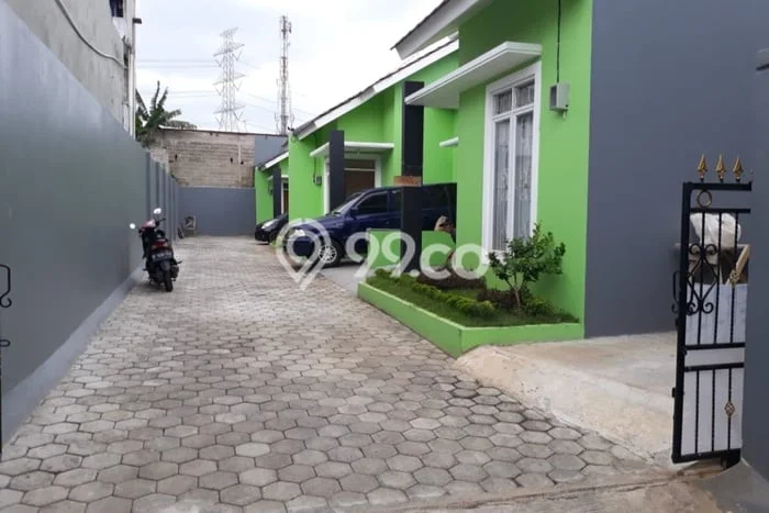 Rumah di , 2 KM, Area Nyaman Rumah di , 2 KM, Area Nyaman