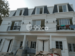 Rumah Eksklusif Best Location di Jakarta Utara, DKI Jakarta Rumah Eksklusif Best Location di Jakarta Utara, DKI Jakarta