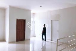 Rumah di Cengkareng, Jakarta Barat, Luas 680m² Bangunan 270m² Rumah di Cengkareng, Jakarta Barat, Luas 680m² Bangunan 270m²