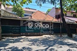 Rumah Elit Modern Tanpa Renovasi di Brumbungan Semarang Rumah Elit Modern Tanpa Renovasi di Brumbungan Semarang