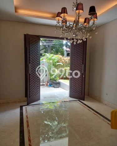 Hunian Elit LB 340m2 Siap Huni Desain Elegan di Pondok Indah, Jakarta Selatan Hunian Elit LB 340m2 Siap Huni Desain Elegan di Pondok Indah, Jakarta Selatan