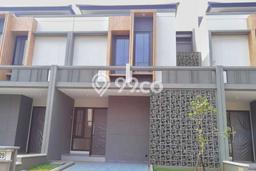 Rumah Mewah LB 133m2 Siap Pakai Desain Elegan di Alam Sutera, Tangerang Rumah Mewah LB 133m2 Siap Pakai Desain Elegan di Alam Sutera, Tangerang