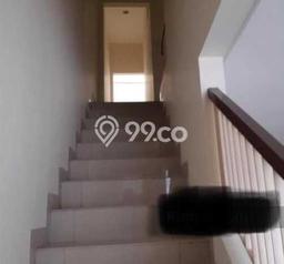 HARGA TERBAIK! Rumah Berkualitas di Cengkareng, Luas 120m² Bangunan 130m² HARGA TERBAIK! Rumah Berkualitas di Cengkareng, Luas 120m² Bangunan 130m²