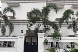 Rumah PREMIUM! area Cempaka Putih, Jakarta Pusat, Luas 450m² LB 715m², BISA KPR Rumah PREMIUM! area Cempaka Putih, Jakarta Pusat, Luas 450m² LB 715m², BISA KPR
