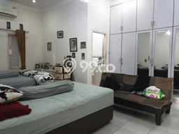 PROPERTI UNGGULAN! Rumah Premium di Bintaro, LT 220m² Bangunan 175m² PROPERTI UNGGULAN! Rumah Premium di Bintaro, LT 220m² Bangunan 175m²