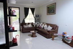 Rumah luas murah di cluster Vivacia Eminent Bsd Rumah luas murah di cluster Vivacia Eminent Bsd