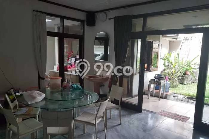 Rumah Luxury Modern Siap Huni di Muara Bandung Rumah Luxury Modern Siap Huni di Muara Bandung