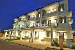 Rumah di Alam Sutera, Tangerang, LT 144m² LB 277m² Rumah di Alam Sutera, Tangerang, LT 144m² LB 277m²