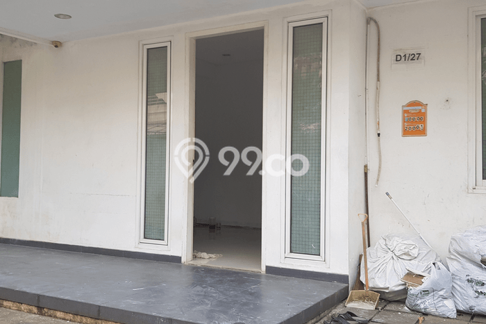 Rumah Asri di Intercon, 0 KM, Area Tenang, Luas 144m2m² Bangunan 130m2m² Rumah Asri di Intercon, 0 KM, Area Tenang, Luas 144m2m² Bangunan 130m2m²