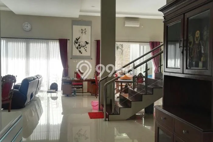 Dijual Rumah Mewah Elegan Dengan View Eksklusif di Krapyak, Semarang Dijual Rumah Mewah Elegan Dengan View Eksklusif di Krapyak, Semarang