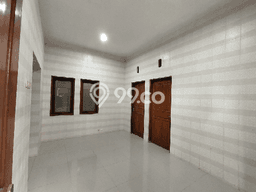 Lokasi terbaik! Rumah siap pakai dikontrakkan di Gentan LB 50m2 Lokasi terbaik! Rumah siap pakai dikontrakkan di Gentan LB 50m2