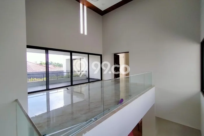 Hunian Mewah LB 1046m2 Siap Huni Desain Elegan di BSD Bukit Golf, Tangerang Hunian Mewah LB 1046m2 Siap Huni Desain Elegan di BSD Bukit Golf, Tangerang