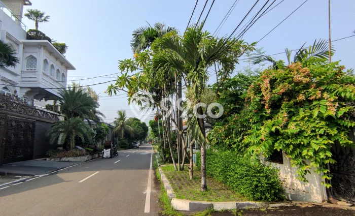 Dijual Rumah Luas Megah Dengan View Eksklusif di Rawamangun, Jakarta Timur Dijual Rumah Luas Megah Dengan View Eksklusif di Rawamangun, Jakarta Timur