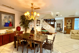 Dijual Rumah Elit Exclusive di Menteng, Jakarta Pusat Dijual Rumah Elit Exclusive di Menteng, Jakarta Pusat