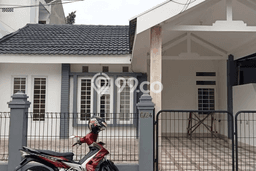 Rumah Disewakan Tangerang LT 160m2 LB 110m2 Area BSD Griya Loka Rumah Disewakan Tangerang LT 160m2 LB 110m2 Area BSD Griya Loka