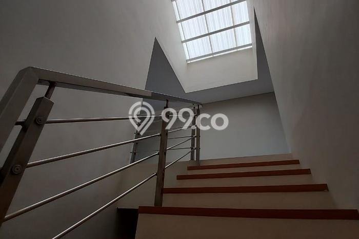 Rumah Elit Modern Siap Huni di Muara Karang Jakarta Utara Rumah Elit Modern Siap Huni di Muara Karang Jakarta Utara