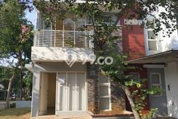 For Sale! Premium House LT 195m2 Desain Elegan di Cengkareng Barat For Sale! Premium House LT 195m2 Desain Elegan di Cengkareng Barat