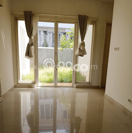 Ready to Use! Premium House LT 220m2 Desain Elegan di Candi Golf Ready to Use! Premium House LT 220m2 Desain Elegan di Candi Golf