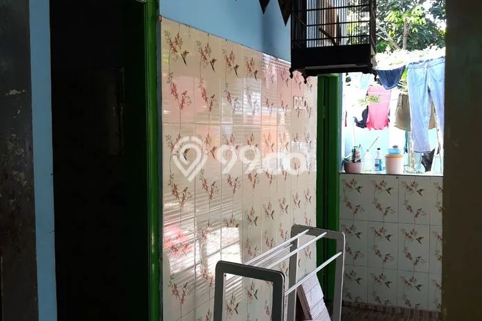 Disewakan Hunian Konsep Minimalis di Pasar Kliwon Surakarta dengan 4 KT Disewakan Hunian Konsep Minimalis di Pasar Kliwon Surakarta dengan 4 KT