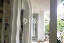 Rumah Mewah Gaya Klasik Modern Area Ampera, Kemang, Jakarta Selatan Rumah Mewah Gaya Klasik Modern Area Ampera, Kemang, Jakarta Selatan