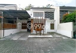Rumah Minimalis Dijual di Colomadu 3 Kamar dengan LT 99m2 Rumah Minimalis Dijual di Colomadu 3 Kamar dengan LT 99m2