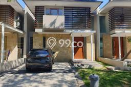 Dijual Rumah Mewah Elegan Dengan View Cantik di Citraland, Surabaya Dijual Rumah Mewah Elegan Dengan View Cantik di Citraland, Surabaya