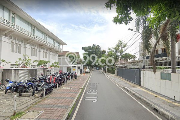 Dijual Rumah Premium dengan Fasilitas Sekitar Komplit di Menteng, Jakarta Pusat Dijual Rumah Premium dengan Fasilitas Sekitar Komplit di Menteng, Jakarta Pusat