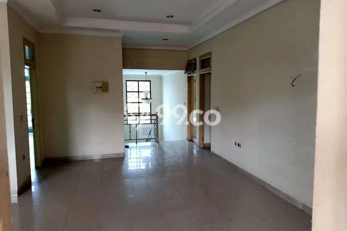 Dijual Rumah Luas Elegan Dengan View Cantik di Duta Garden, Jakarta Barat Dijual Rumah Luas Elegan Dengan View Cantik di Duta Garden, Jakarta Barat