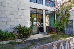 Hunian Elit LB 498m2 Siap Pakai Desain Elegan di Ngurah Rai, Badung Hunian Elit LB 498m2 Siap Pakai Desain Elegan di Ngurah Rai, Badung